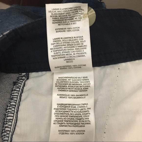 Ladies size 2 Columbia PFG gray shorts - Picture 8 of 9